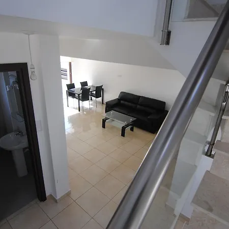Oceanic No. 8 Villa *